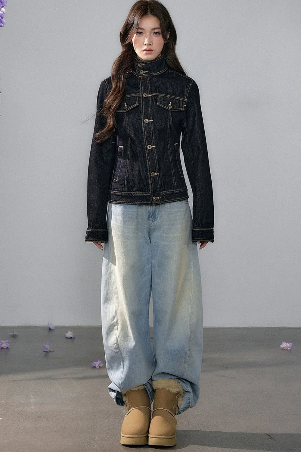 Wide-Leg Straight Jeans