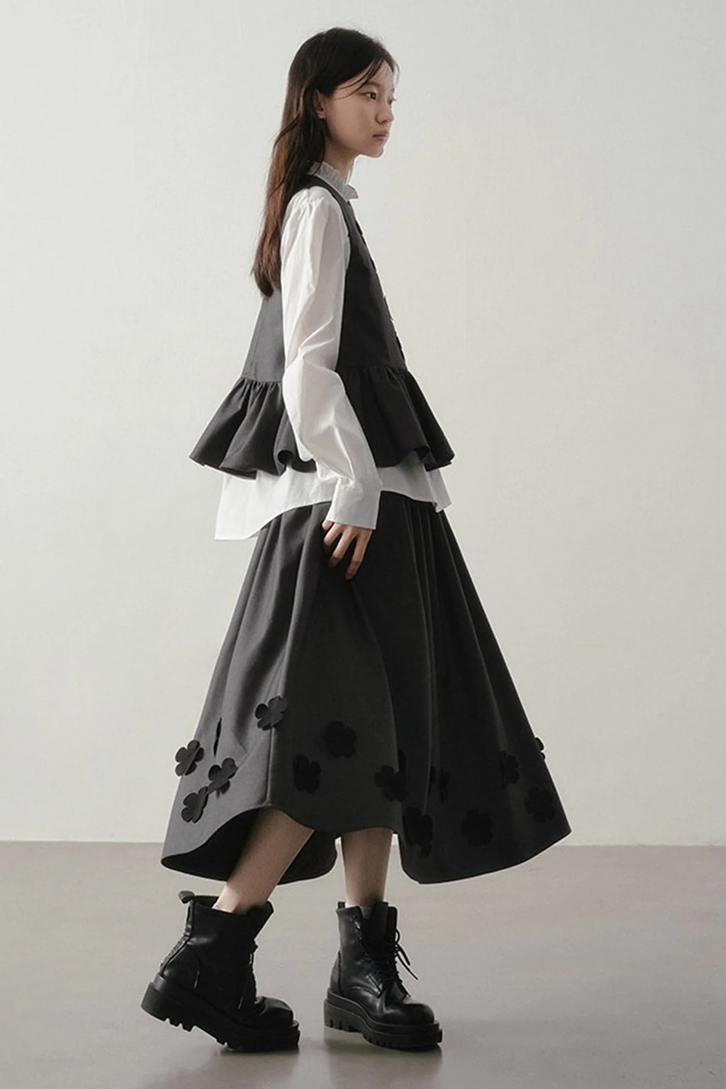 Ruffle Collar Puff Sleeve Blouse