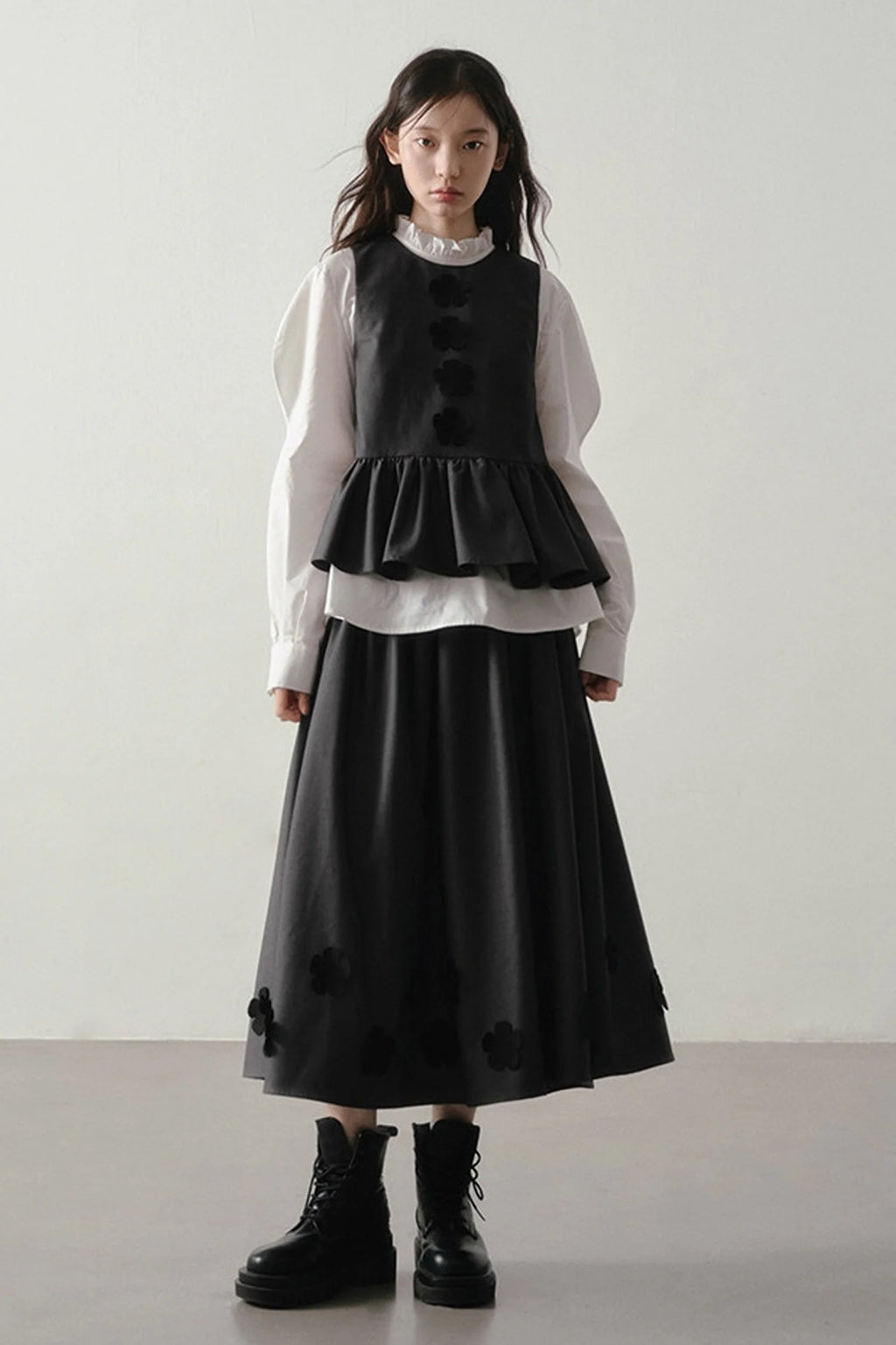 Ruffle Collar Puff Sleeve Blouse