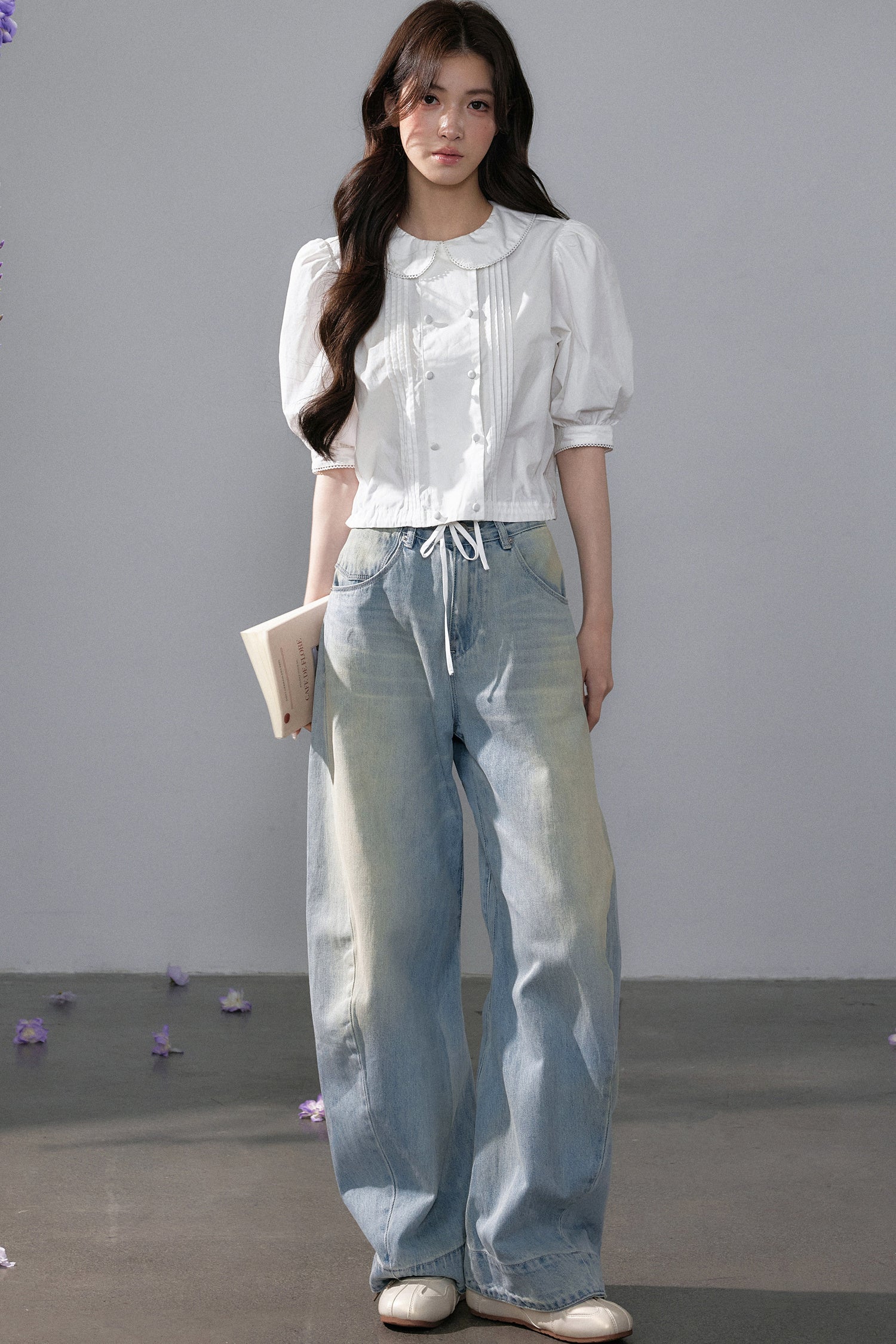 Wide-Leg Straight Jeans