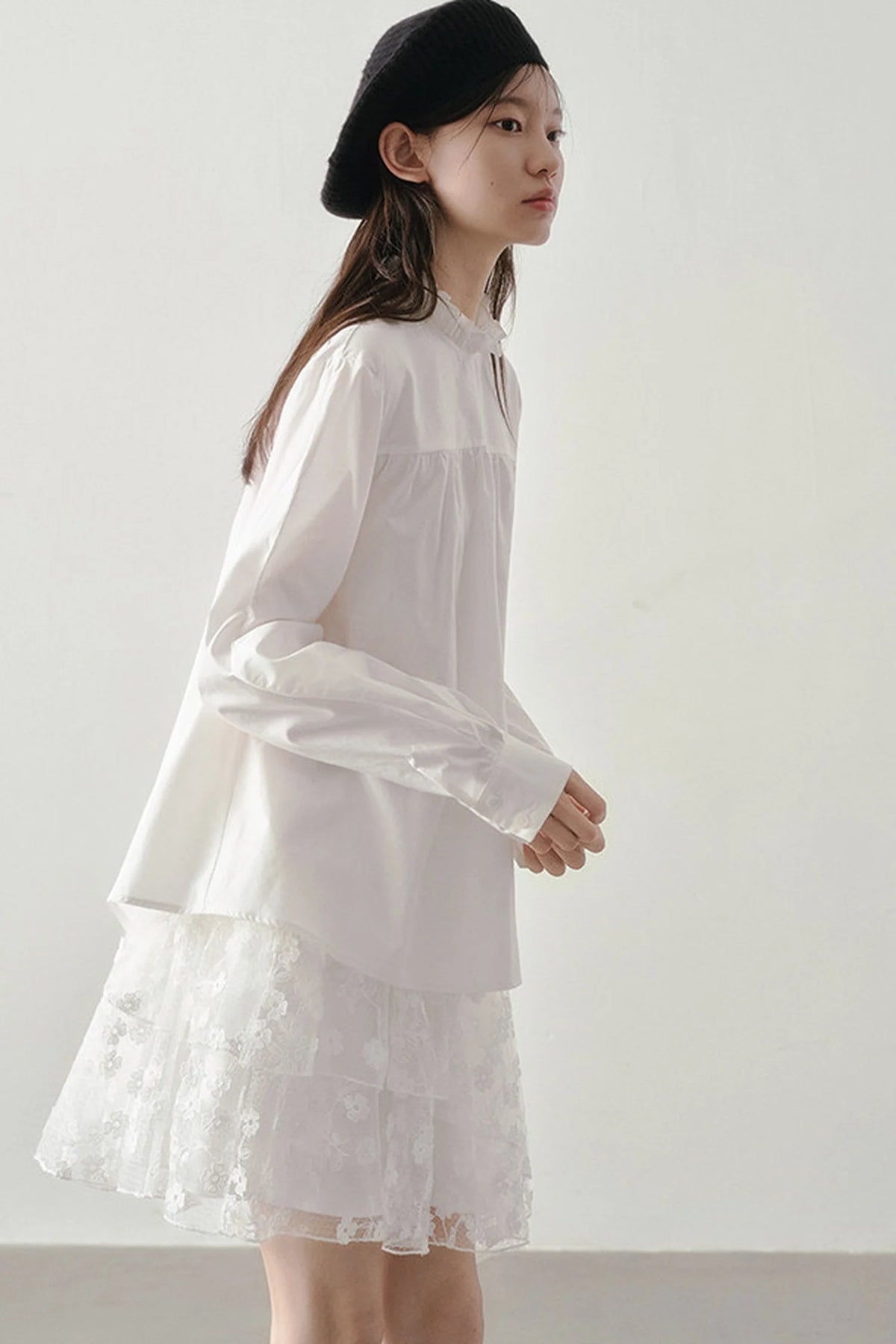 Ruffle Collar Puff Sleeve Blouse
