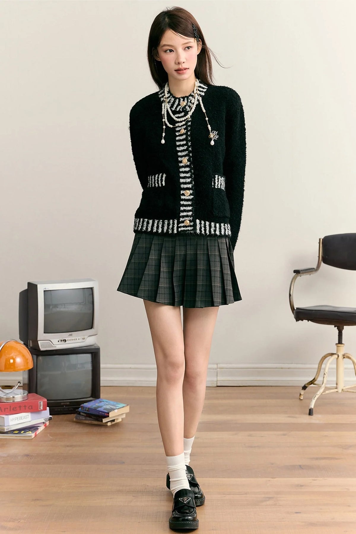 High-Waisted Plaid Pleated Skirt