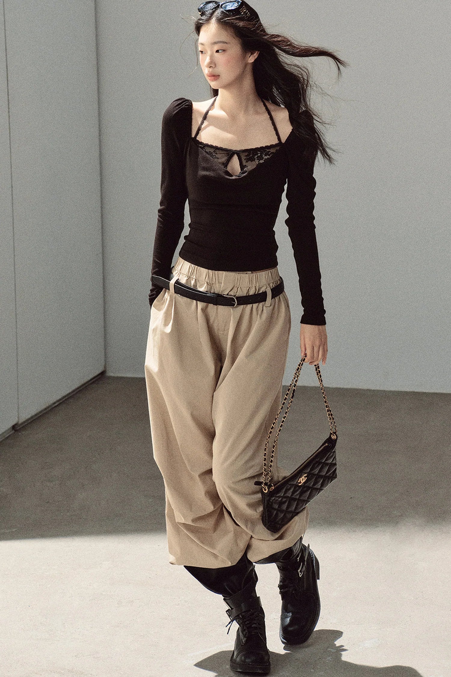 Layered-Look Long-Sleeve Halter Lace T-Shirt