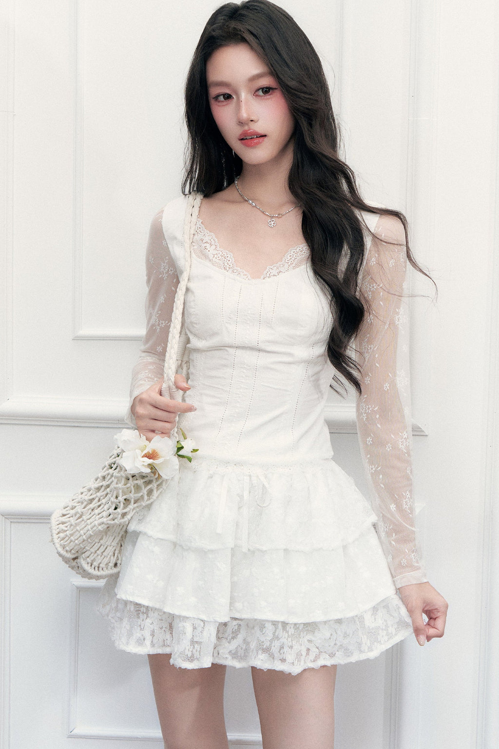 V-Neck Waist-Cinching T-Shirt and Skirt Set-Up